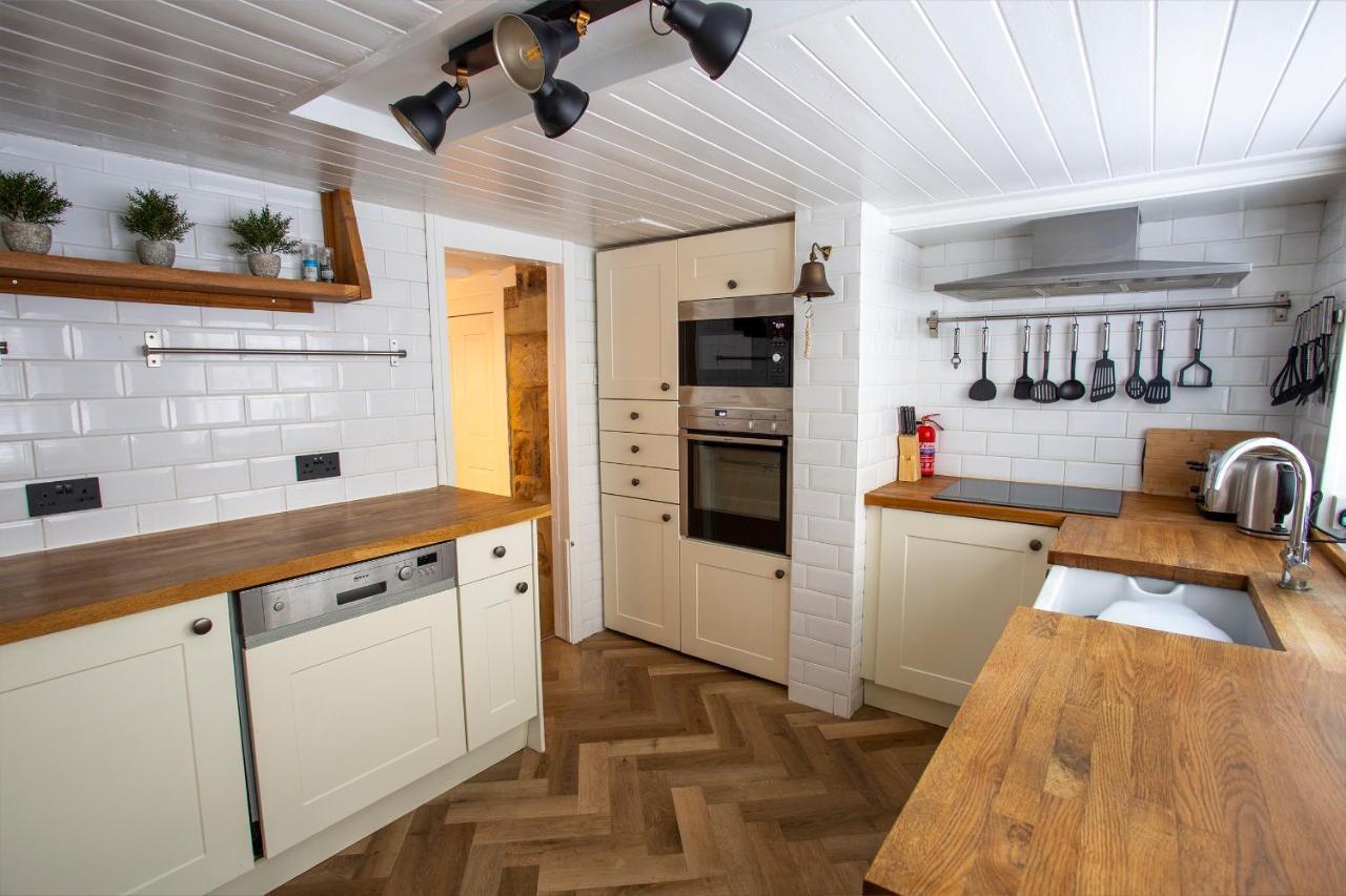 Whitby Boutique - Mast Cottage Exterior foto
