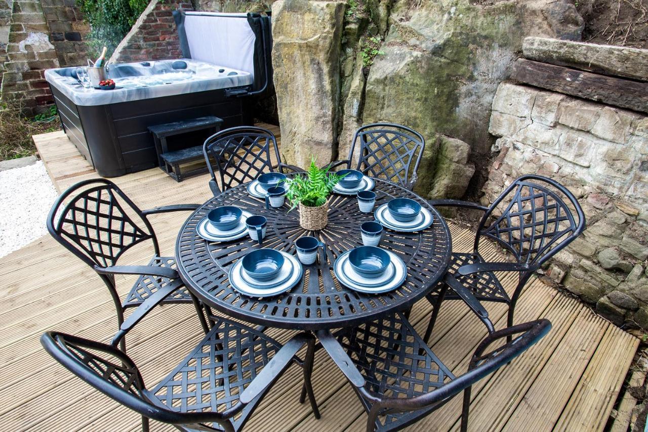 Whitby Boutique - Mast Cottage Exterior foto